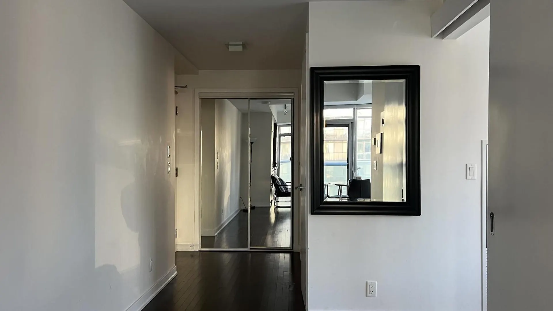 Apartment Grand Royal Suites Toronto Canada