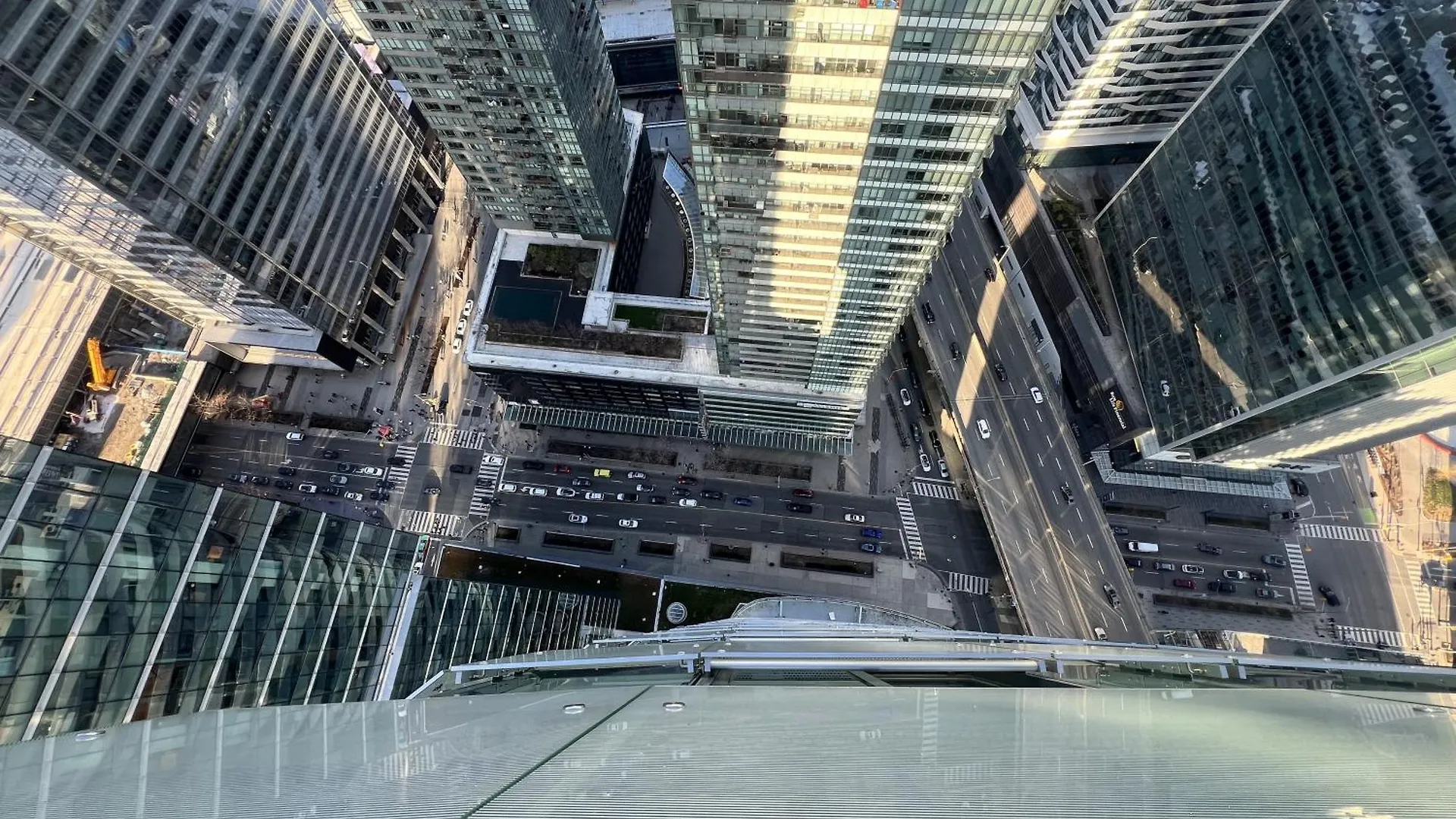 Grand Royal Suites Toronto