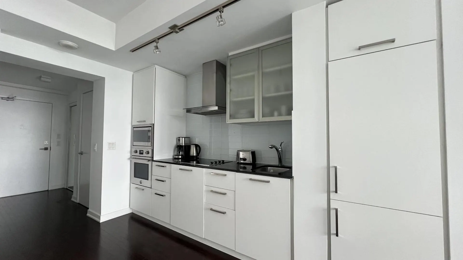 טורונטו Grand Royal Suites קנדה